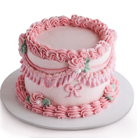 VANILLA STRAWBERRY CAKE