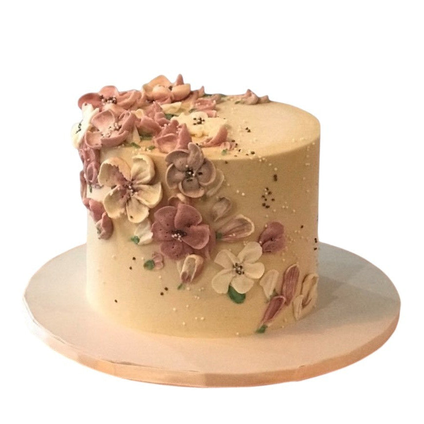 VANILLA SHIMMY CAKE