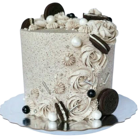 COOKIES AND CREAM RAVE CAKE