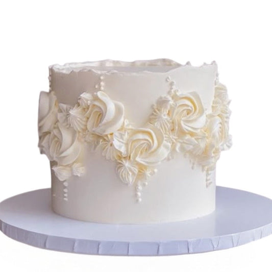 STRAWBERRY CHAMPAGNE CAKE