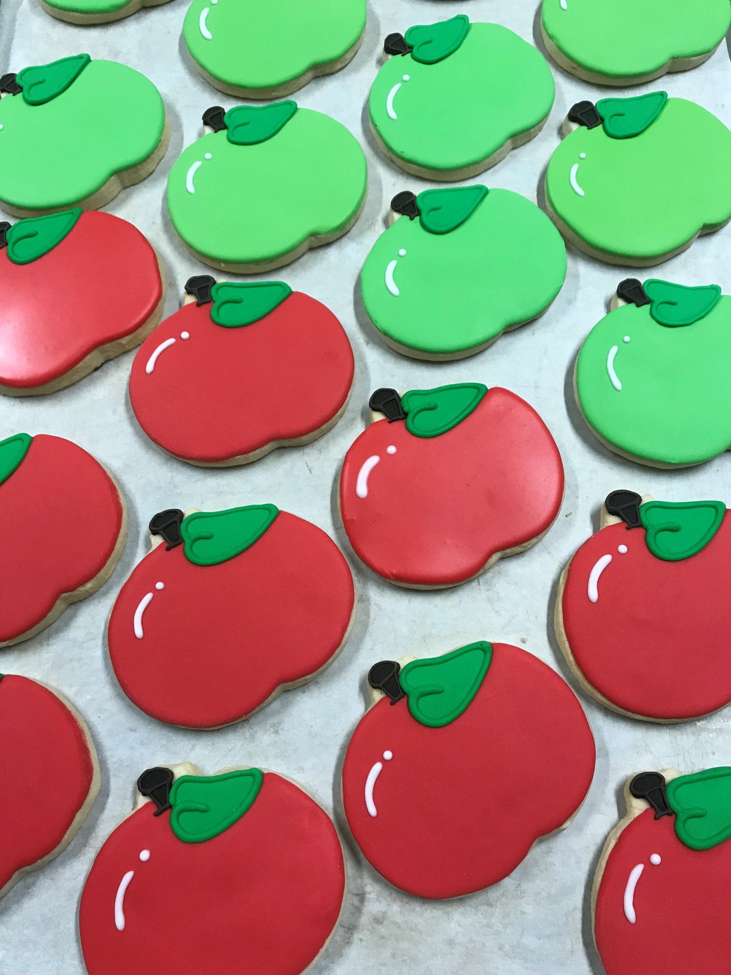 SUGAR COOKIES APPLE
