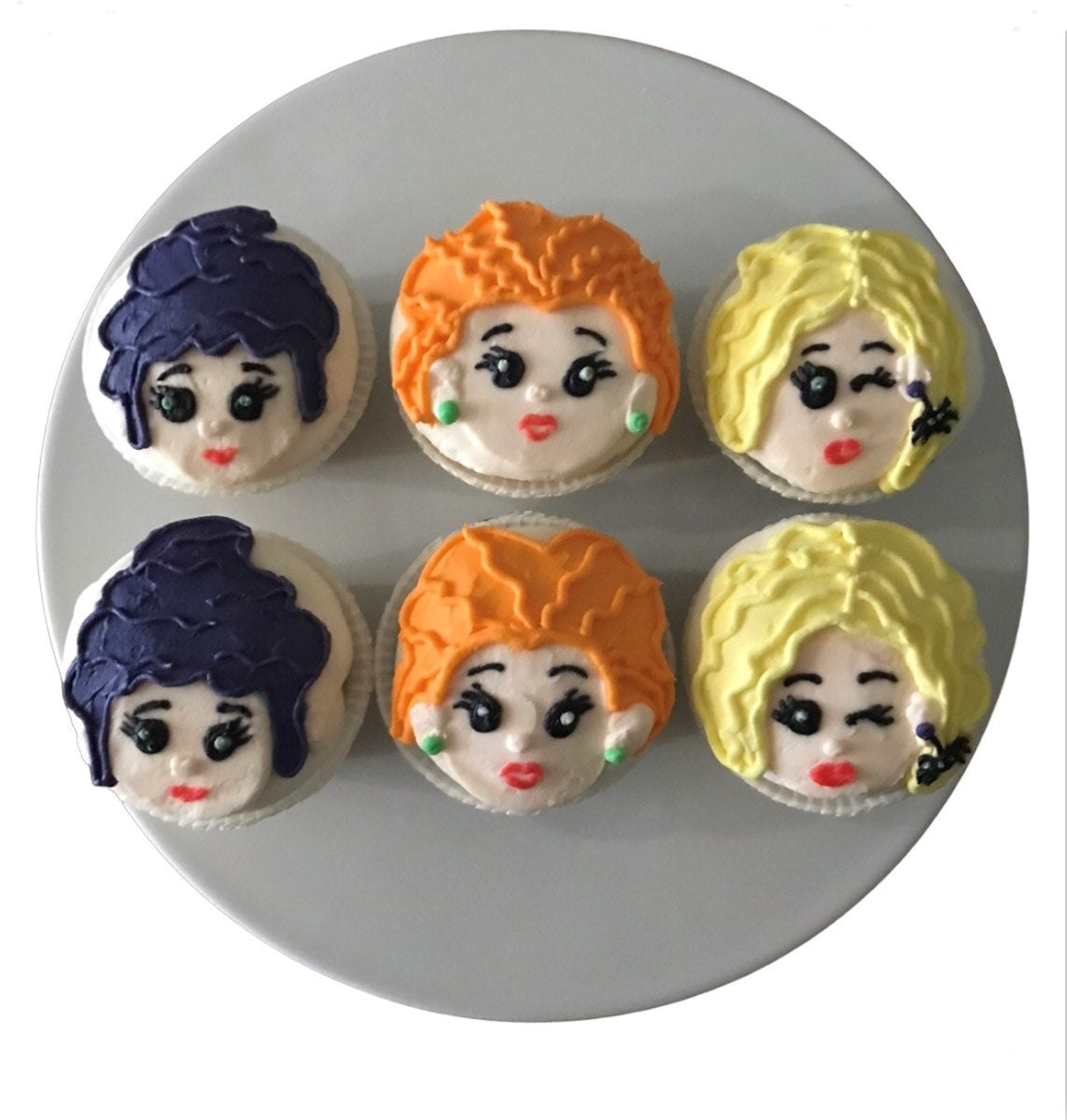 HOCUS POCUS CUPCAKES