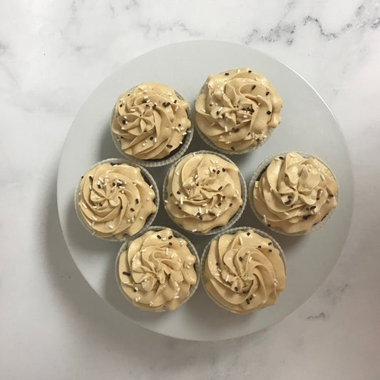 CHOCOLATE SEA SALT CARAMEL BACHATA JUNIOR CUPCAKES